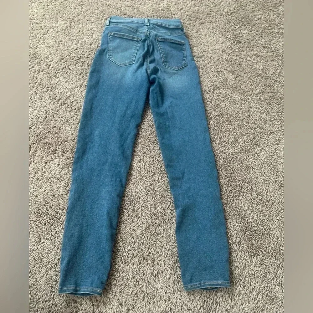 Old Navy Jeggings jeans pants.